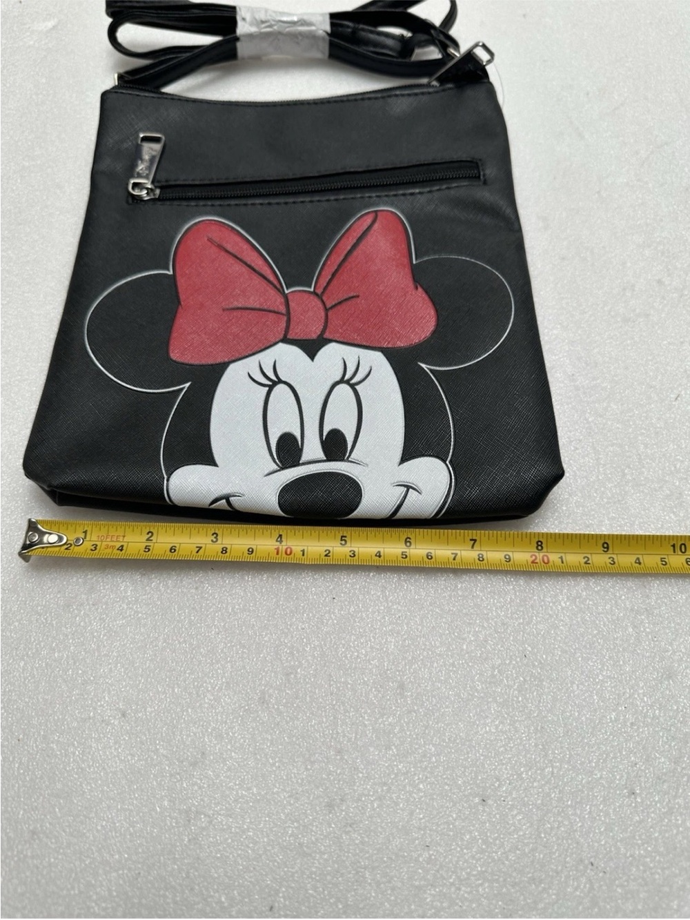 BRAND NEW DISNEY MINNIE MOUSE CROSSBODY PURSE PASSPORTS TRAVEL BAG 8.5”x 10.5” - Picture 6 of 13